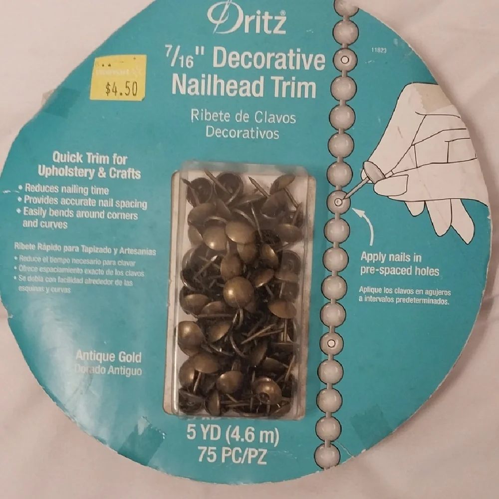 Dritz Decorative Nailhead Trim in Antique Gold